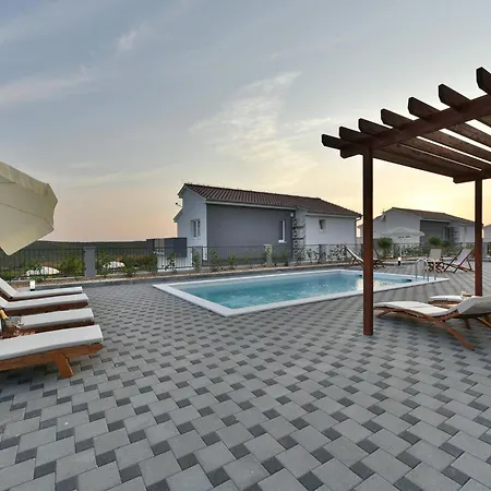 In Croatia Near The Adriatic Coast Villa