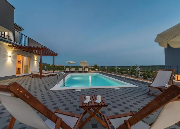 Villa In Croatia Near The Adriatic Coast